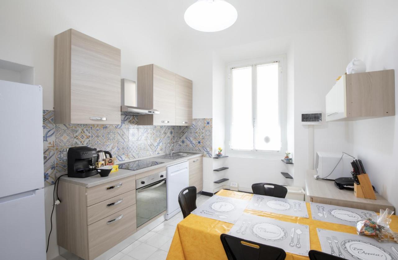 Apartamento Via Manzoni Savona Exterior foto